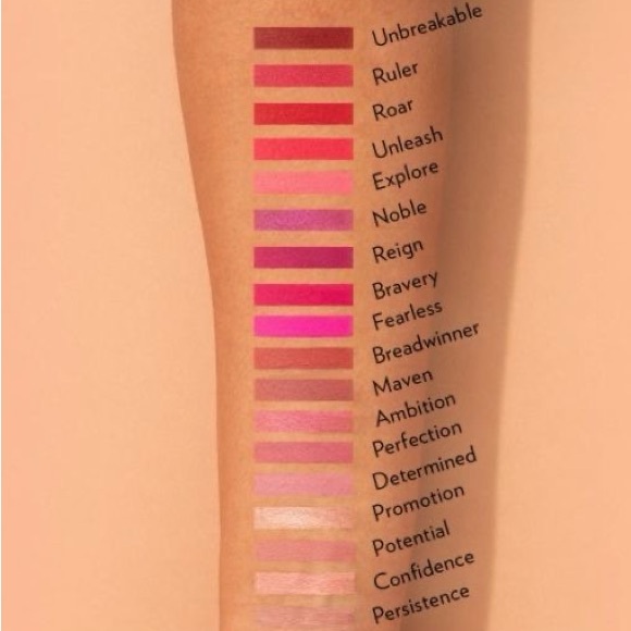 4 tubes total 
2 - PERFECTION and 2 DETERMINED
4 total  
Powerlips Fluid - Picture 4 of 15